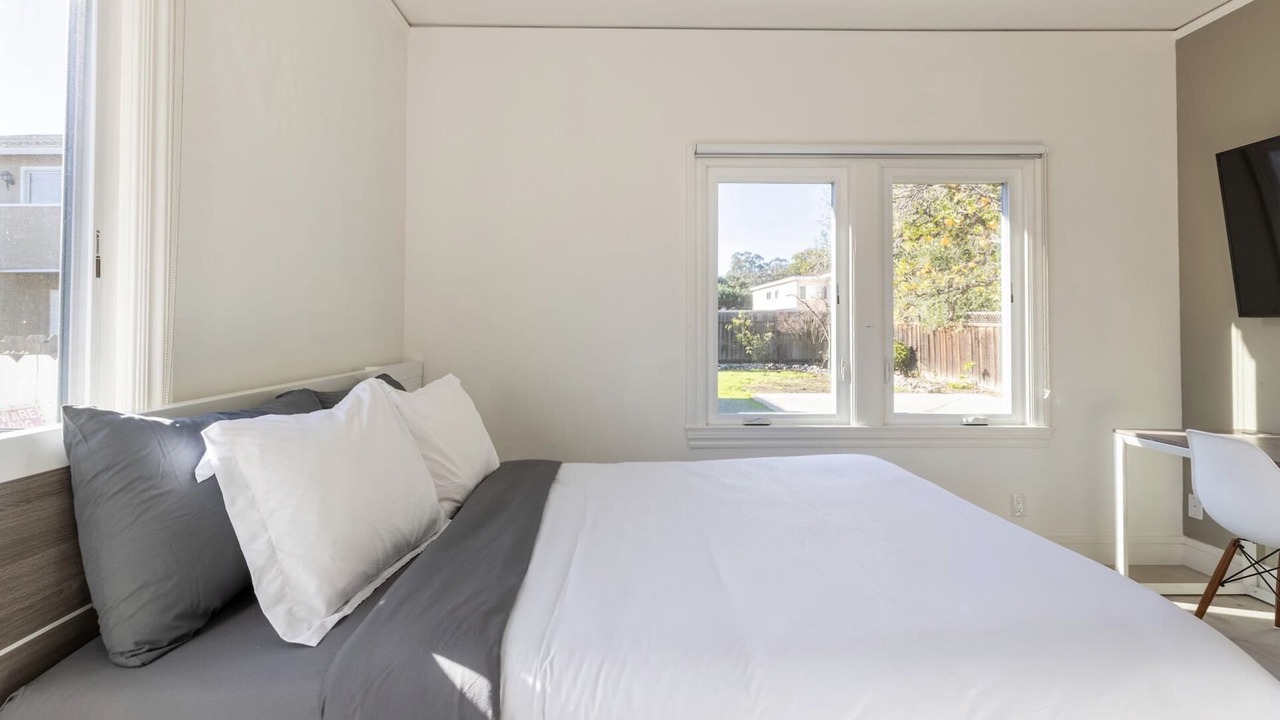 Photo of Bedroom in North Central