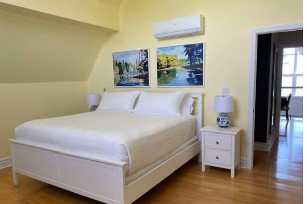 Photo of Bedroom in Dunnville
