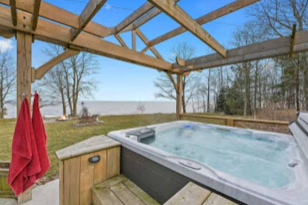 Photo of Outdoor in Dunnville