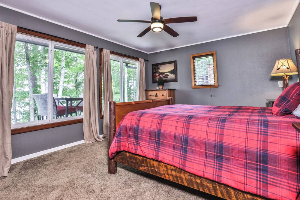 Photo of Bedroom in Boulder Junction