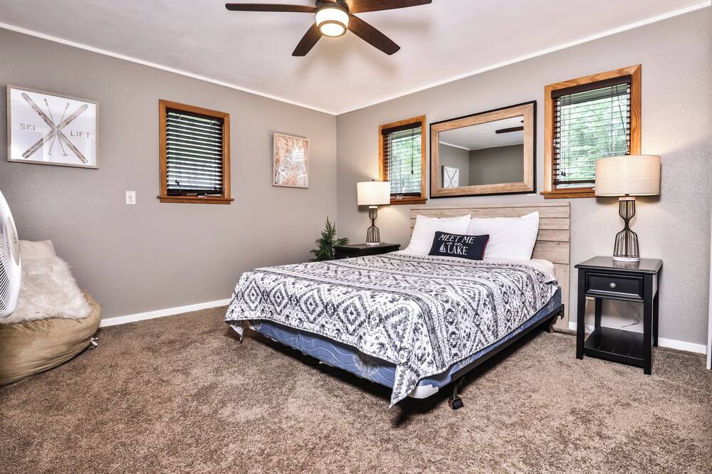 Photo of Bedroom in Boulder Junction