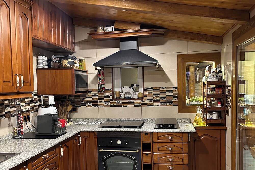 Photo of Kitchen in Numancia de la Sagra