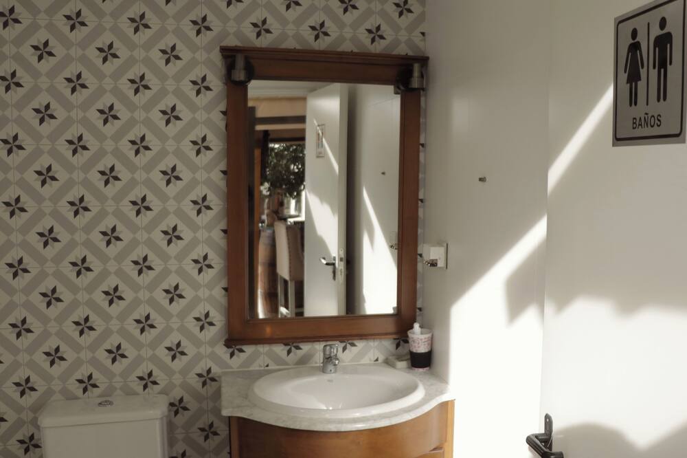 Photo of Bathroom in Numancia de la Sagra