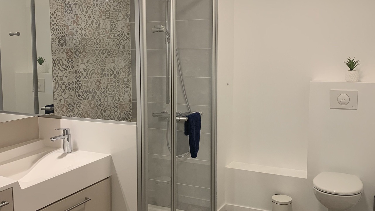 Photo of Bathroom in Poissy