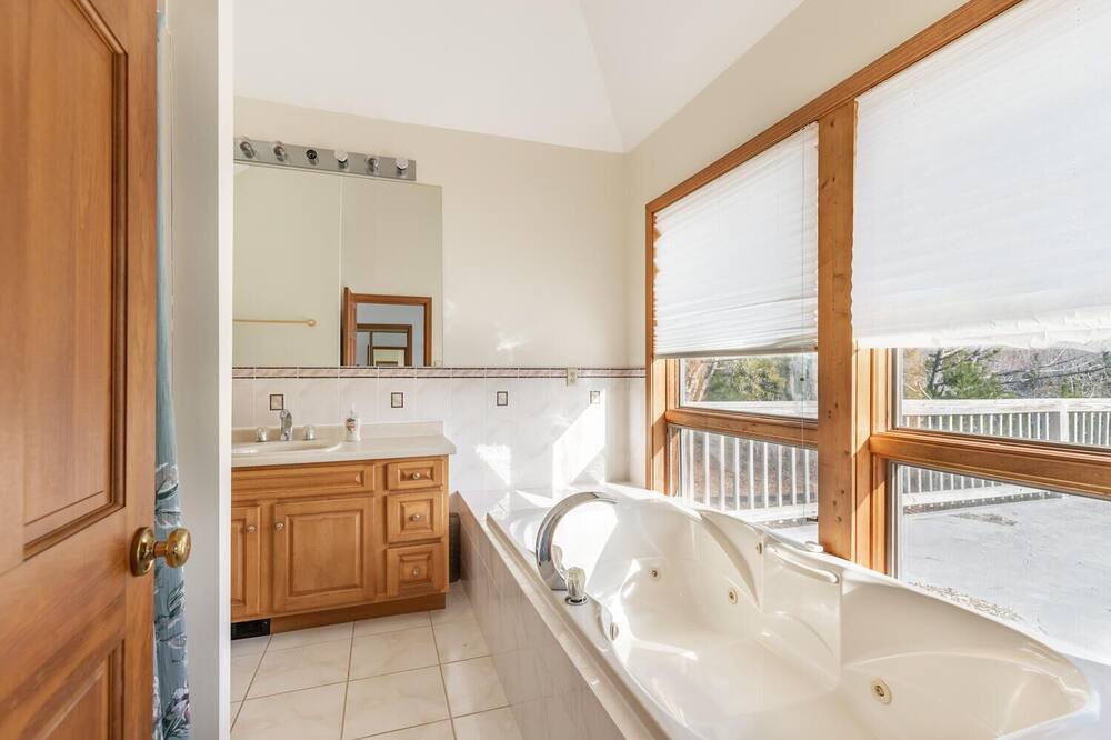 Photo of Bathroom in Prides Crossing