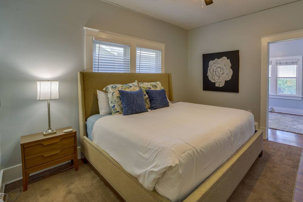 Photo of Bedroom in Downtown Tulsa