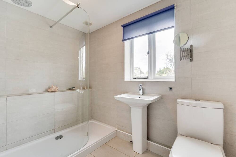 Photo of Bathroom in Bilsington