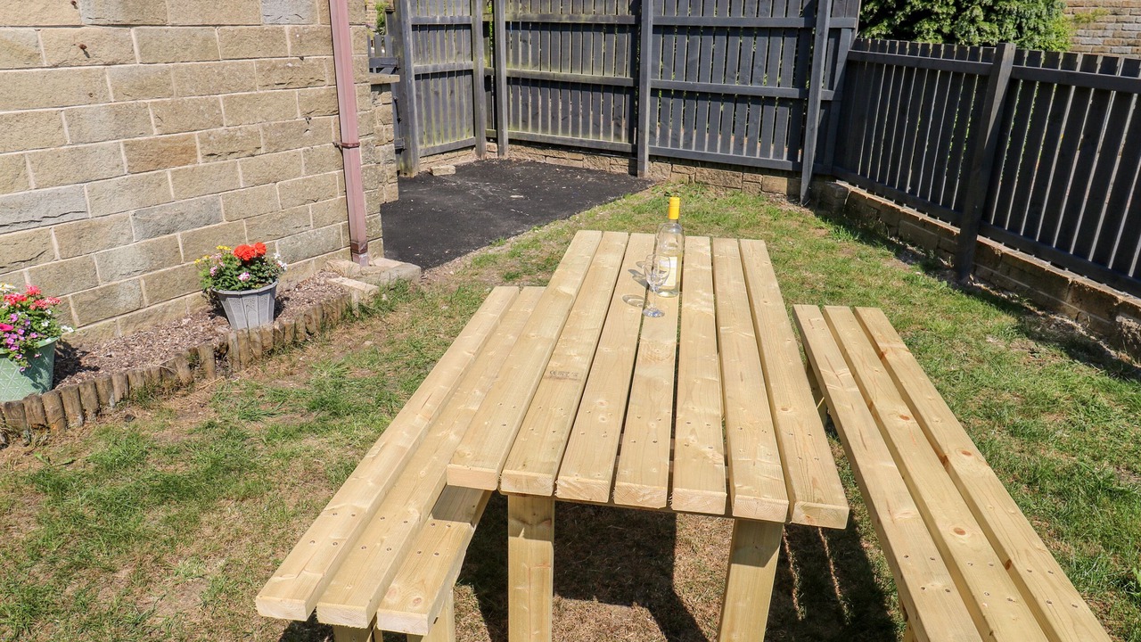 Photo of Others in Cartworth