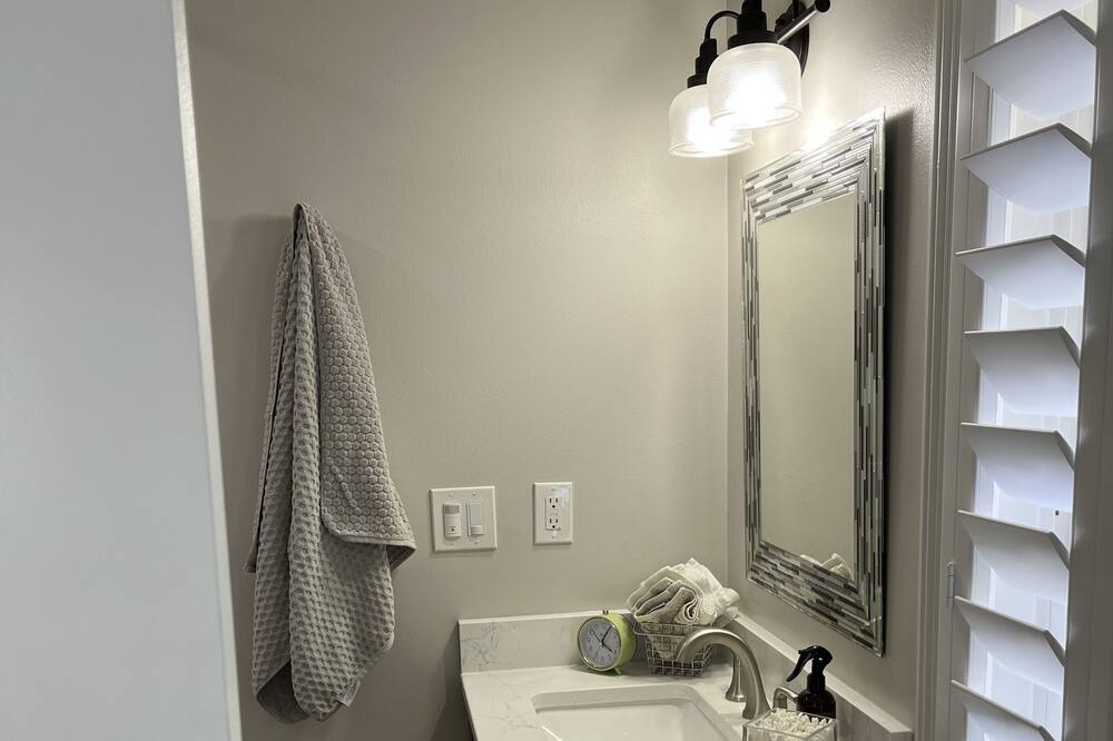 Photo of Bathroom in Bountiful