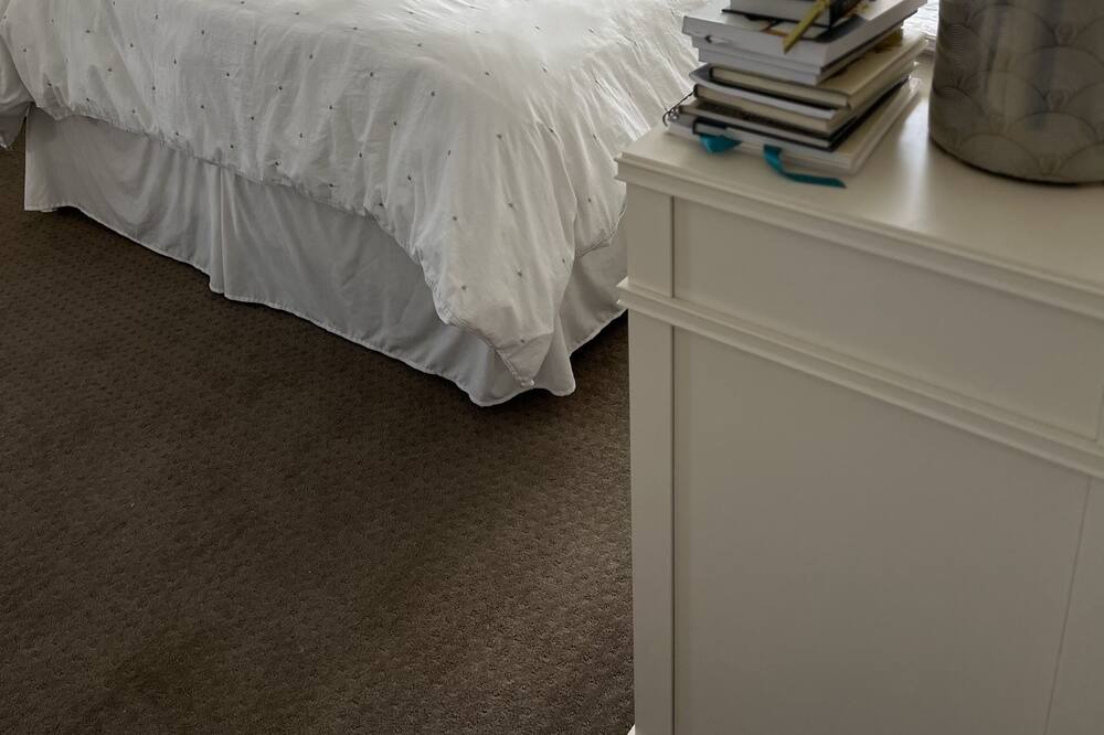 Photo of Bedroom in Bountiful