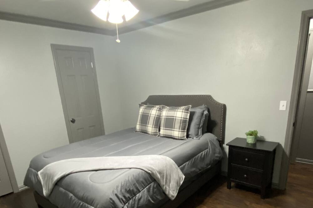 Photo of Bedroom in Dawn
