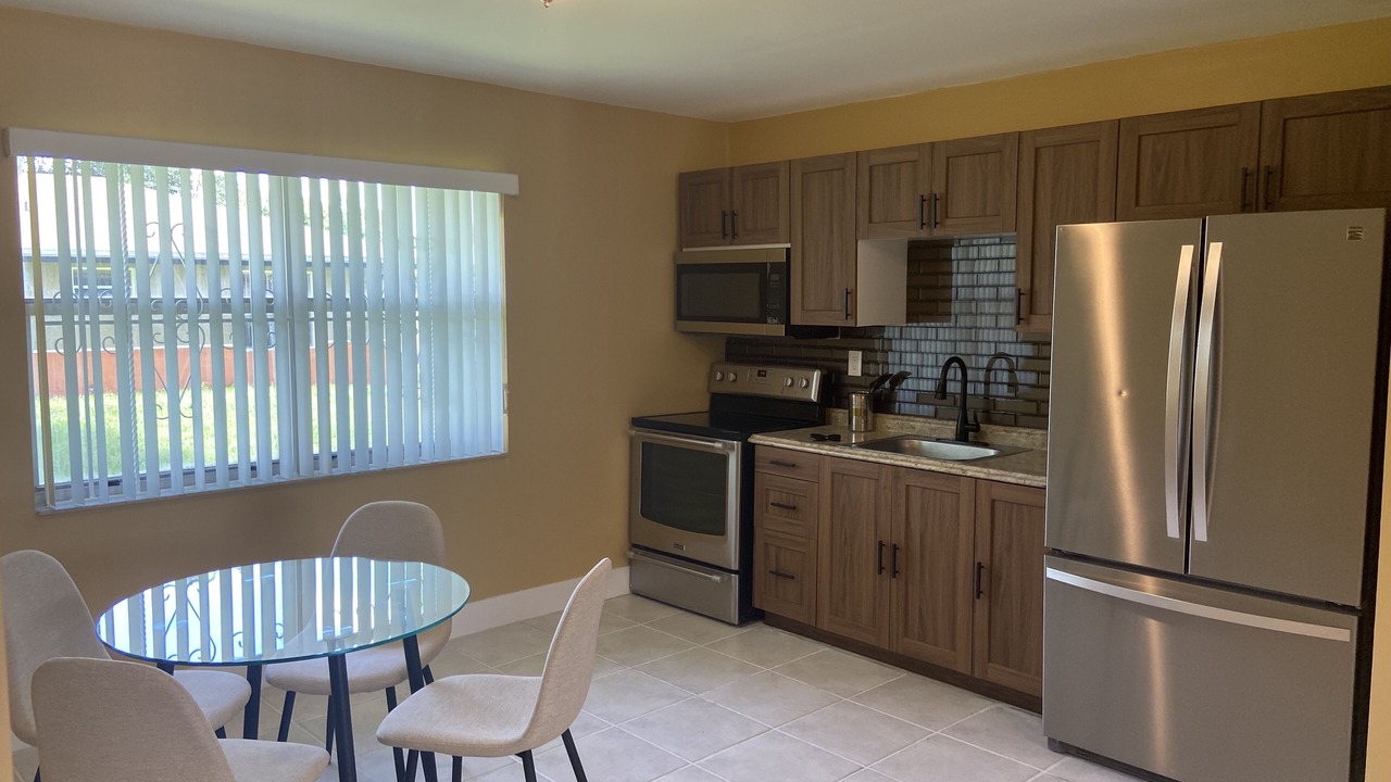 Photo of Kitchen in West Little River