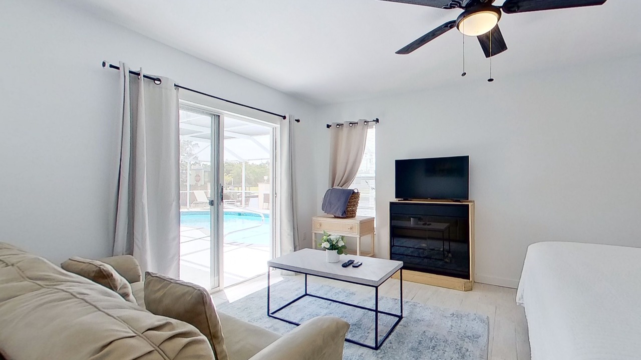 Photo of Livingroom in Fort Myers
