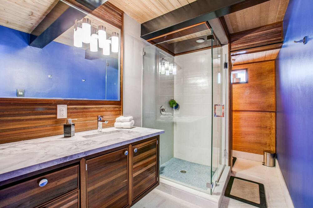 Photo of Bathroom in Lochwood