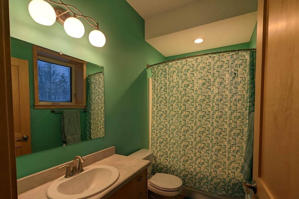 Photo of Bathroom in Sturgeon Lake