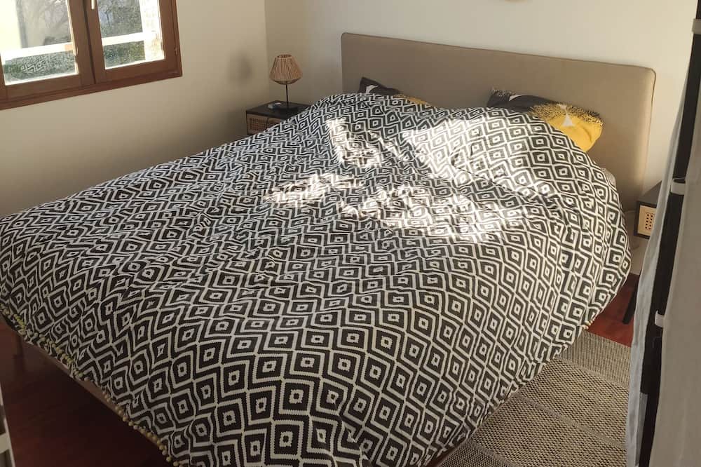 Photo of Bedroom in Carrieres-sous-Poissy