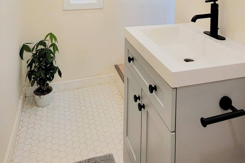 Photo of Bathroom in Griffin