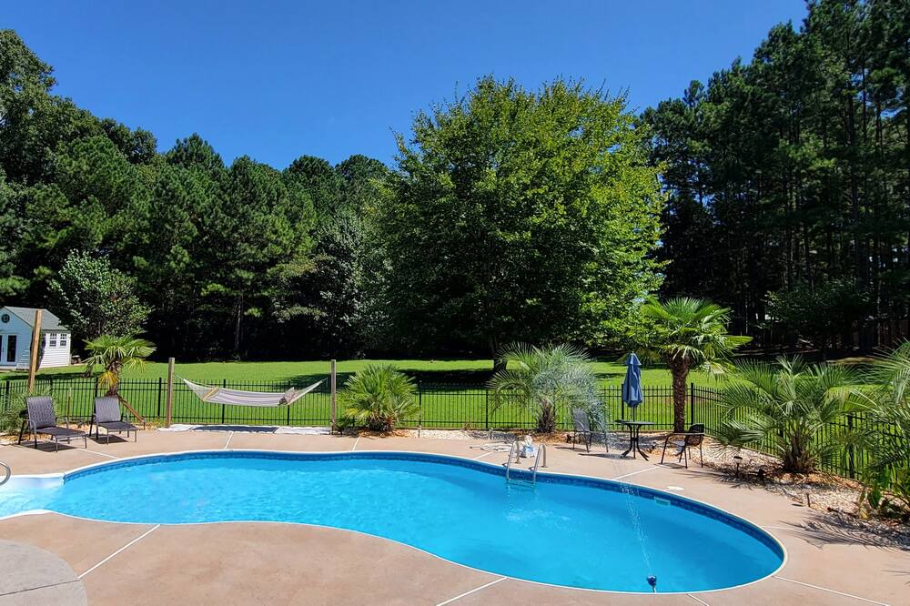 Photo of Outdoor in Griffin