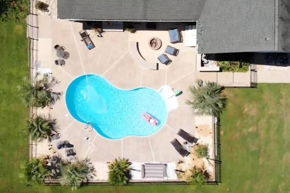 Photo of Outdoor in Griffin