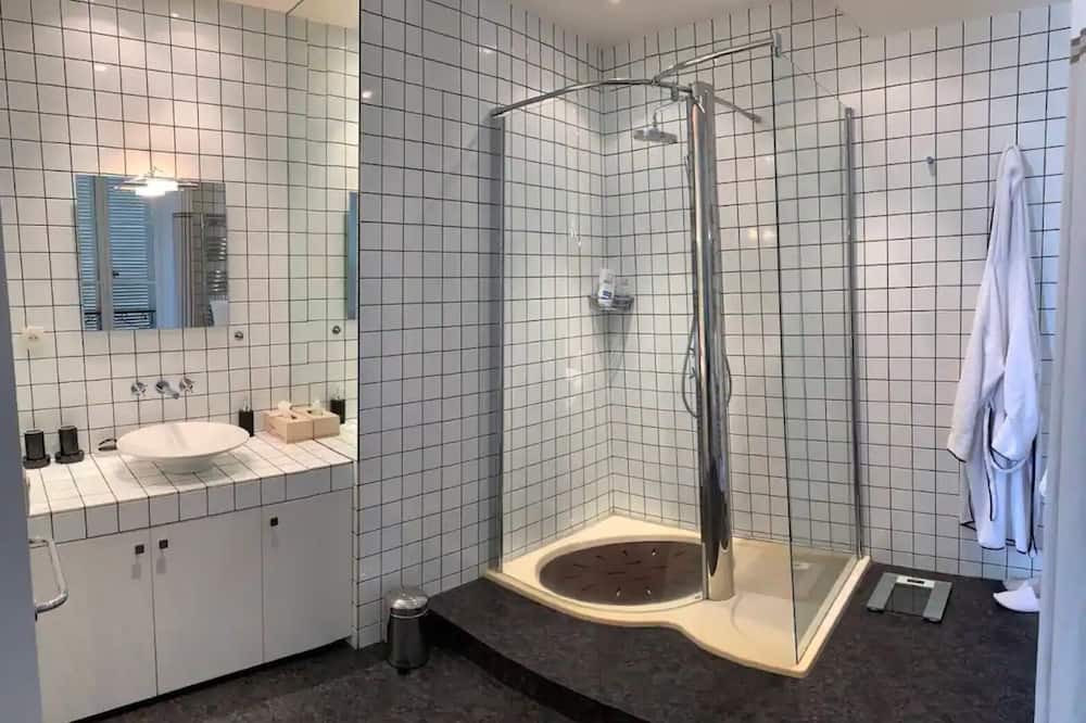 Photo of Bathroom in Ile-aux-Moines