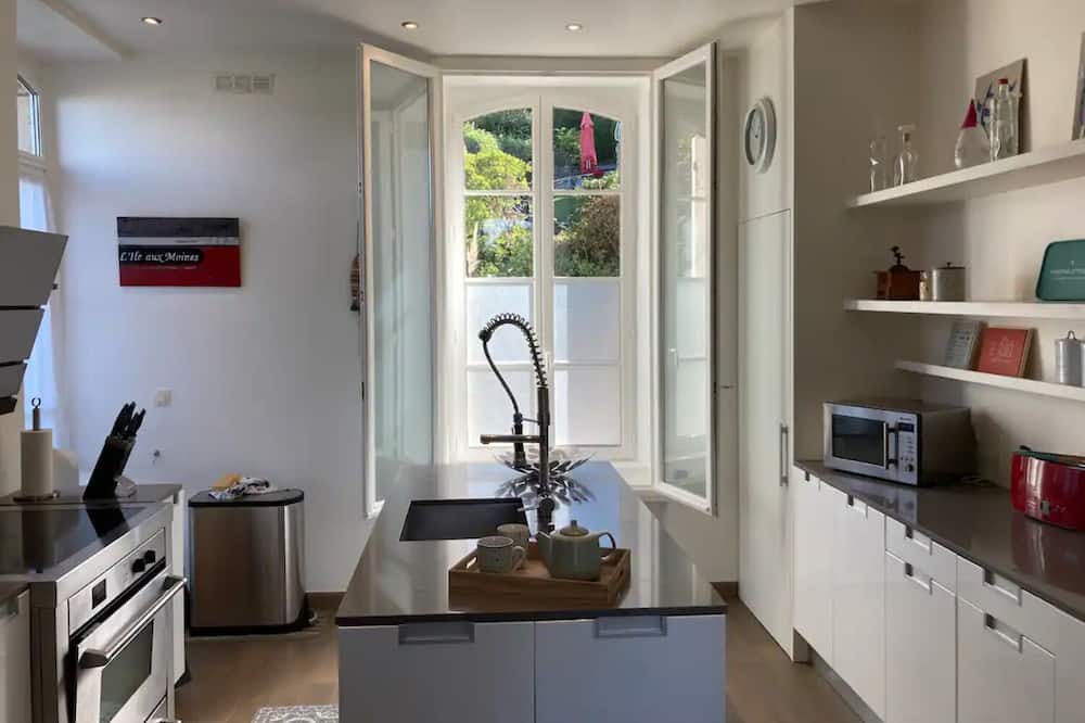 Photo of Kitchen in Ile-aux-Moines