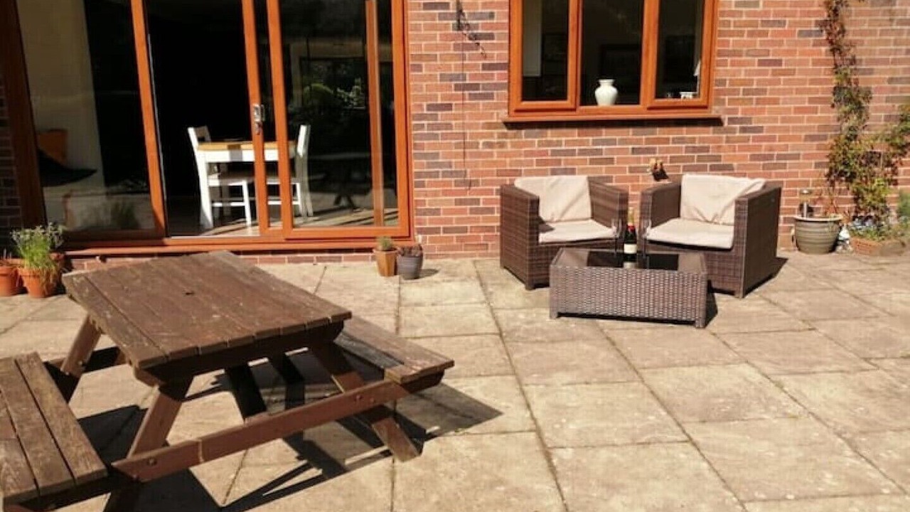 Photo of Outdoor in Moddershall