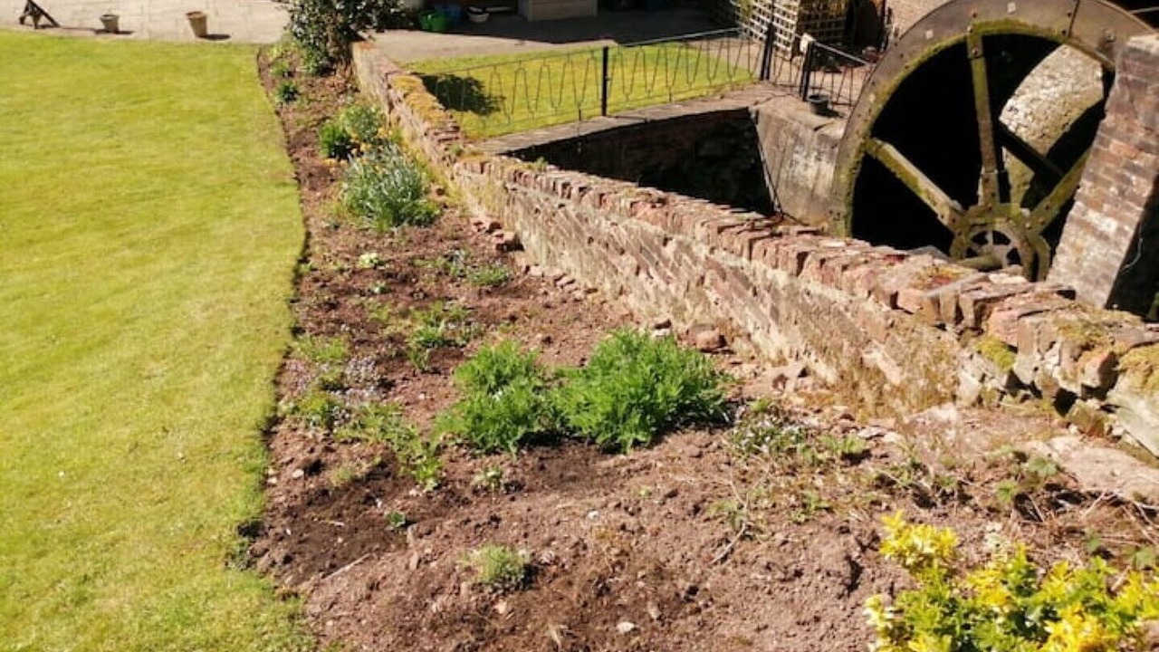 Photo of Outdoor in Moddershall