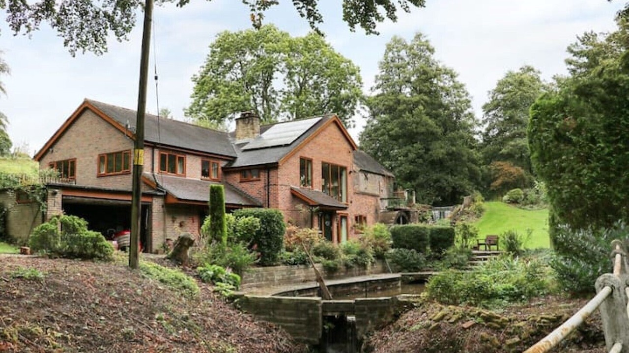 Photo of Outdoor in Moddershall