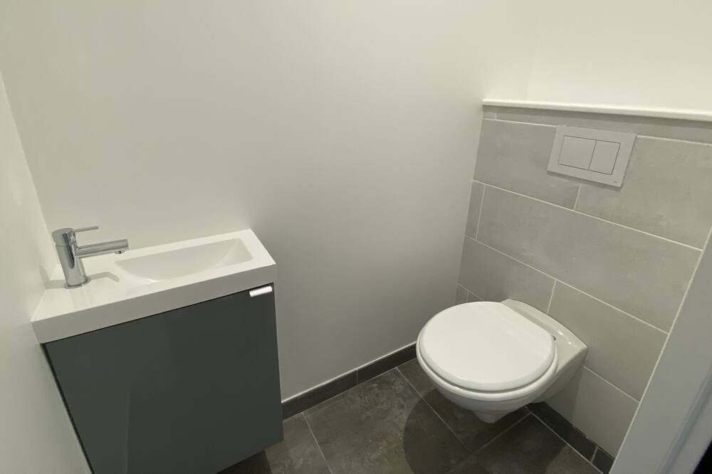Photo of Bathroom in Bassoues