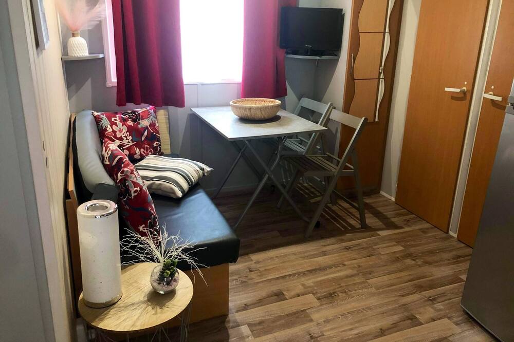 Photo of Livingroom in Saint-Jean-de-Valeriscle