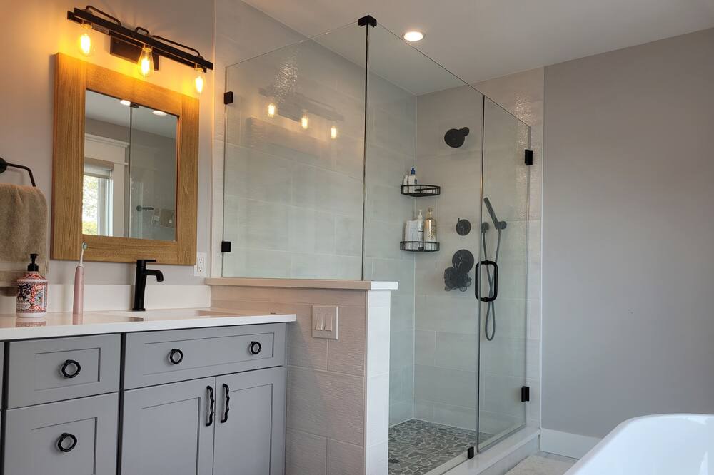 Photo of Bathroom in Brick