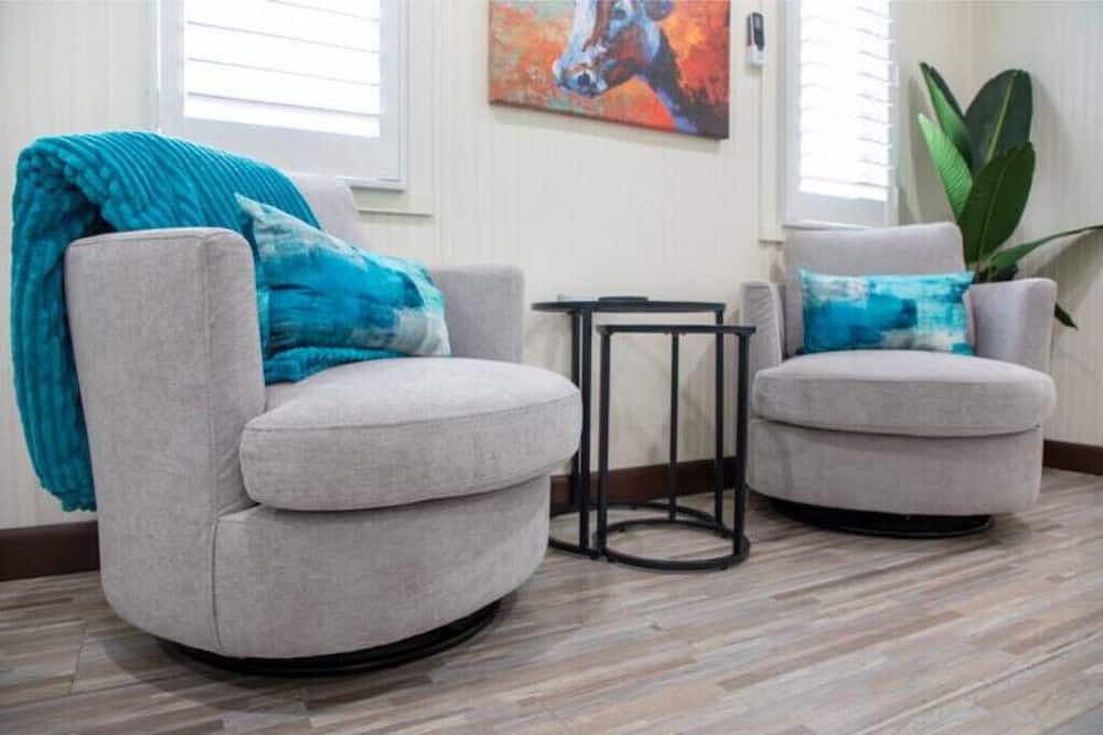 Photo of Livingroom in Valley View