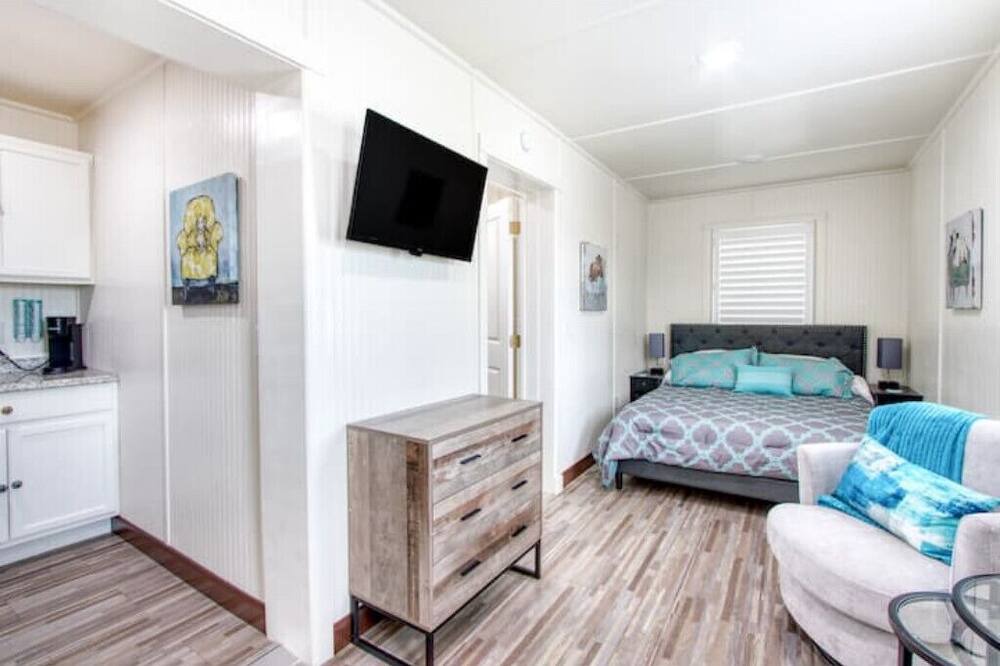 Photo of Bedroom in Valley View