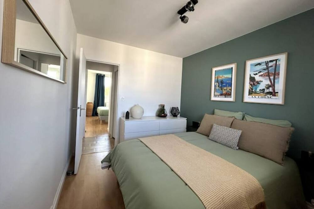 Photo of Bedroom in Colomiers
