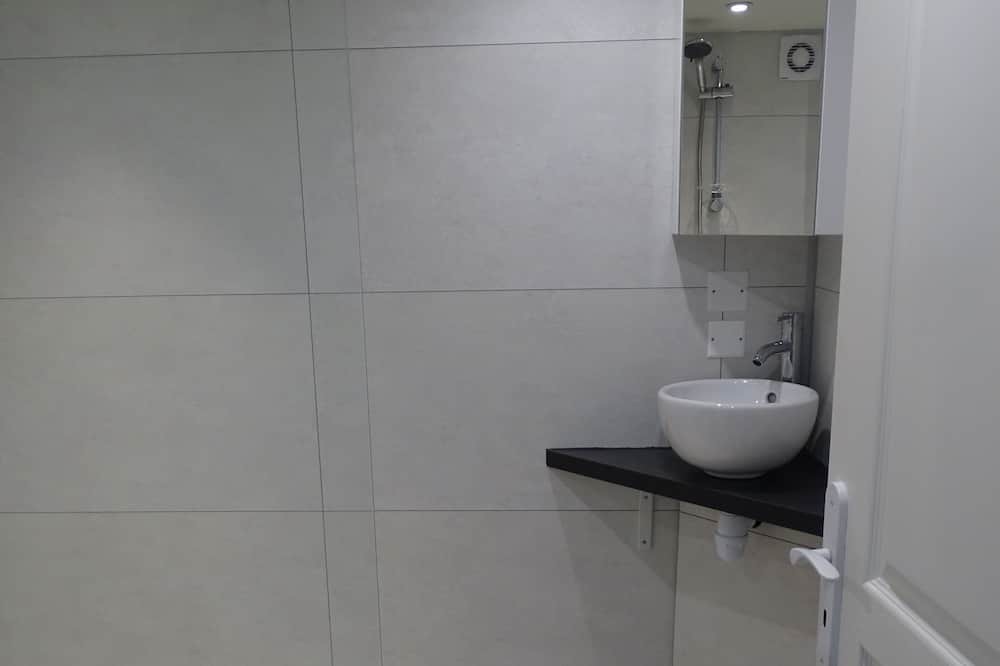 Photo of Bathroom in Wamin