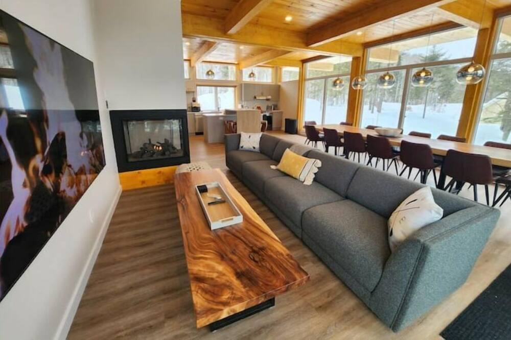 Photo of Livingroom in Chute-Saint-Philippe