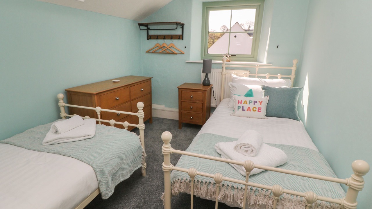 Photo of Others in Tavistock