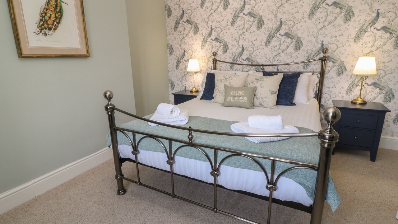 Photo of Others in Tavistock