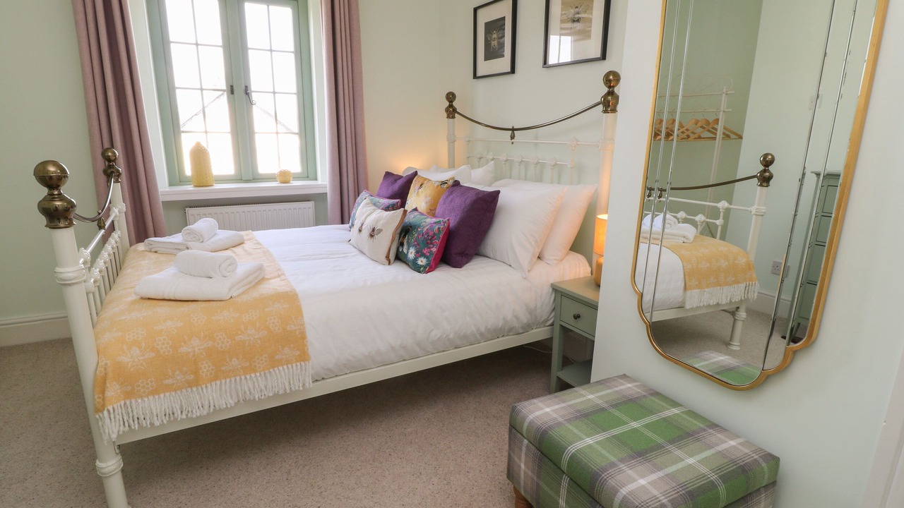 Photo of Others in Tavistock