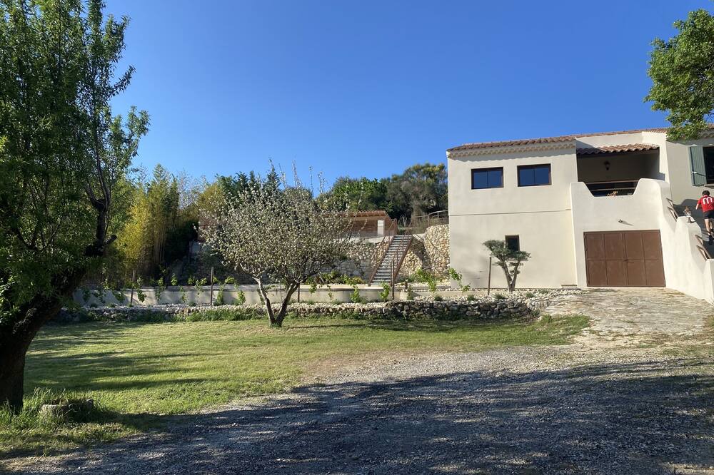 Photo of Others in Roussas