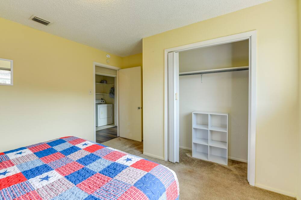 Photo of Bedroom in Flour Bluff
