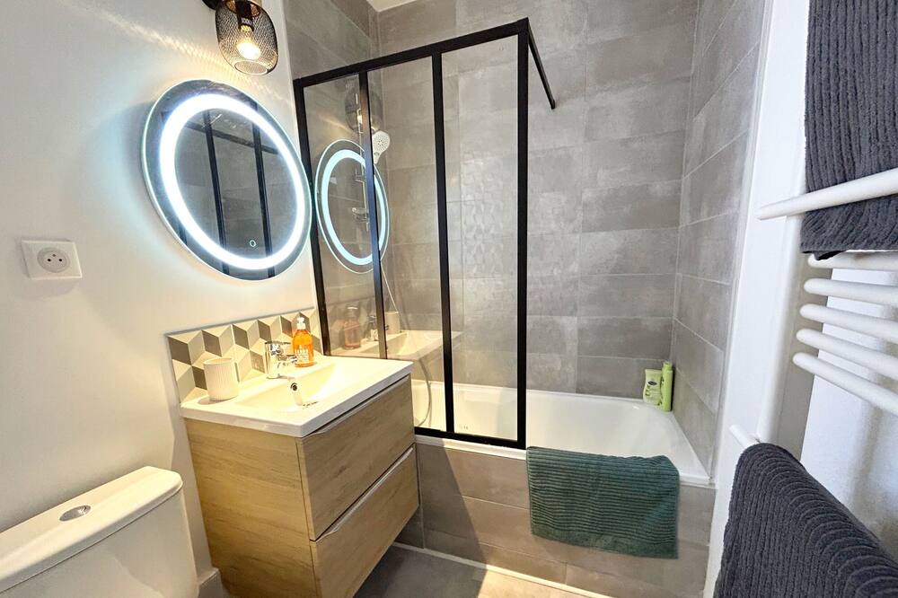 Photo of Bathroom in Auch