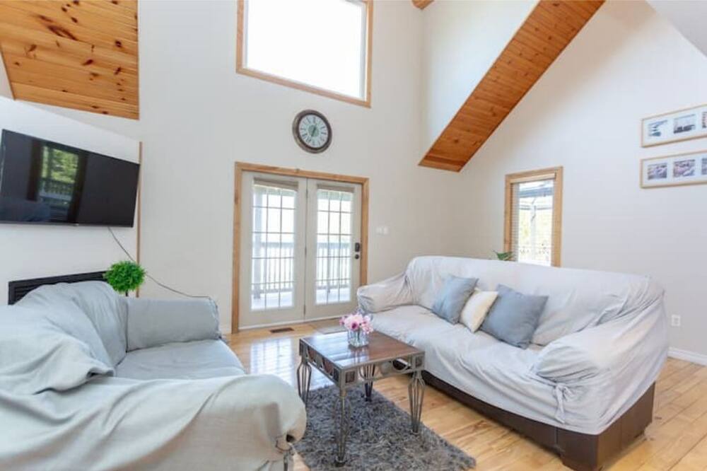 Photo of Livingroom in Dashwood