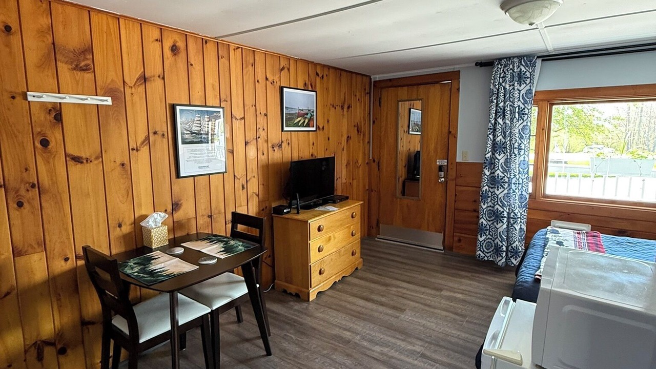 Photo of Bedroom in Searsport