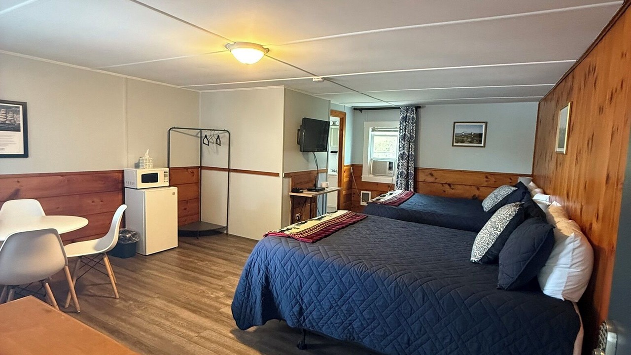 Photo of Bedroom in Searsport