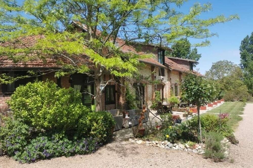 Photo of Outdoor in Berville-sur-Mer