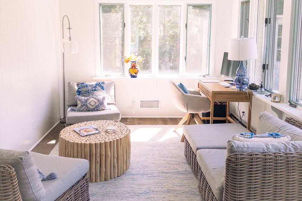 Photo of Livingroom in Pittsford