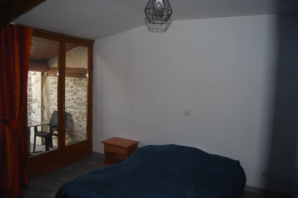 Photo of Bedroom in Peyriac-Minervois