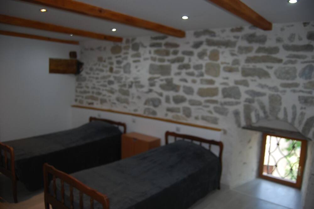 Photo of Bedroom in Peyriac-Minervois