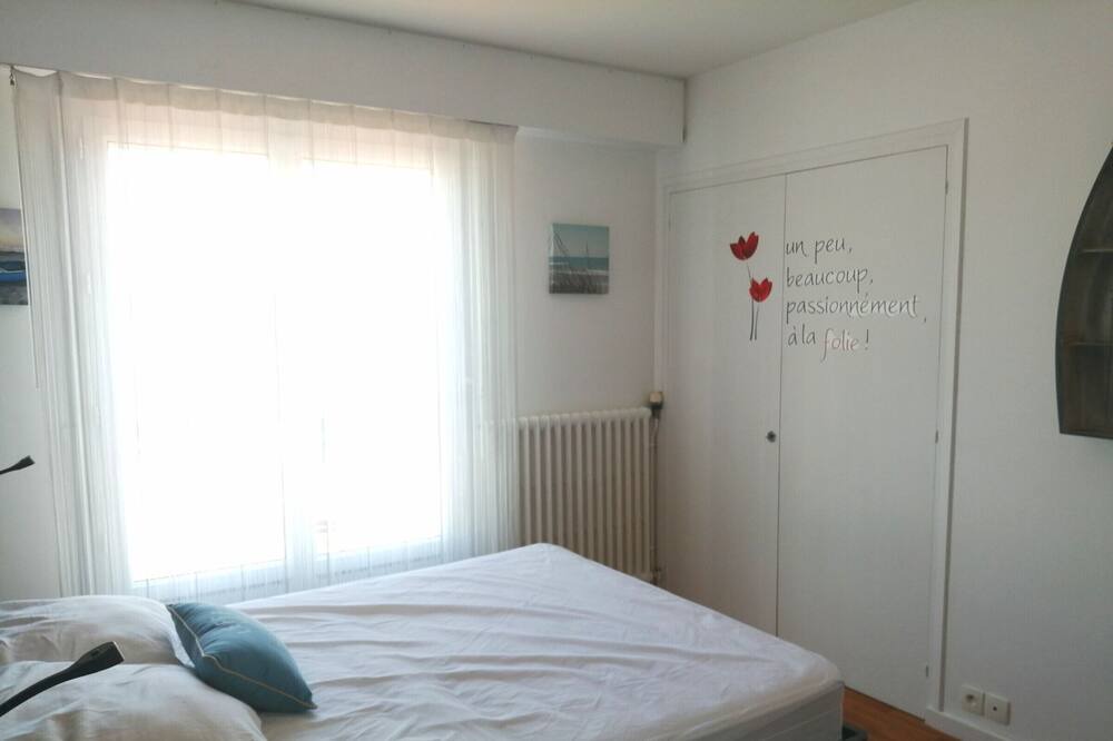 Photo of Bedroom in Saint-Gilles-Croix-de-Vie